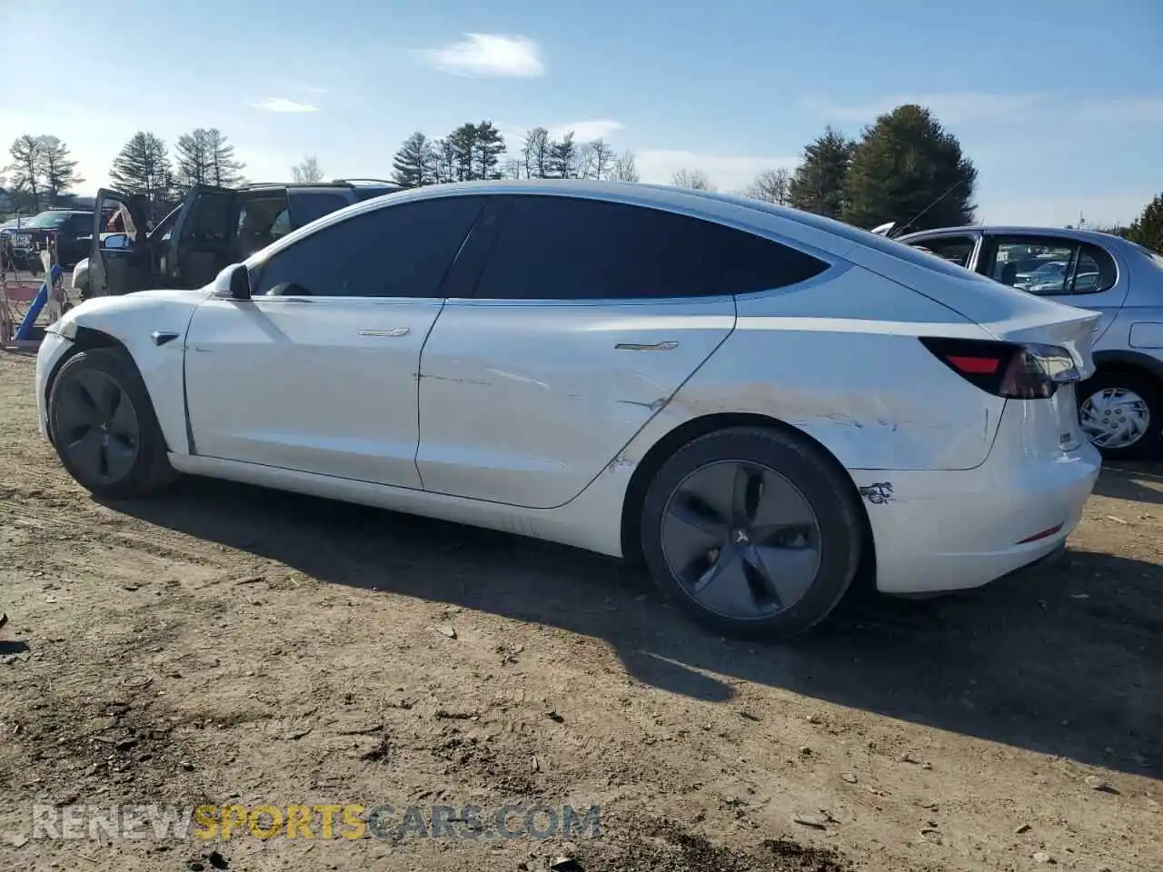 2 Photograph of a damaged car 5YJ3E1EA2LF710030 TESLA MODEL 3 2020