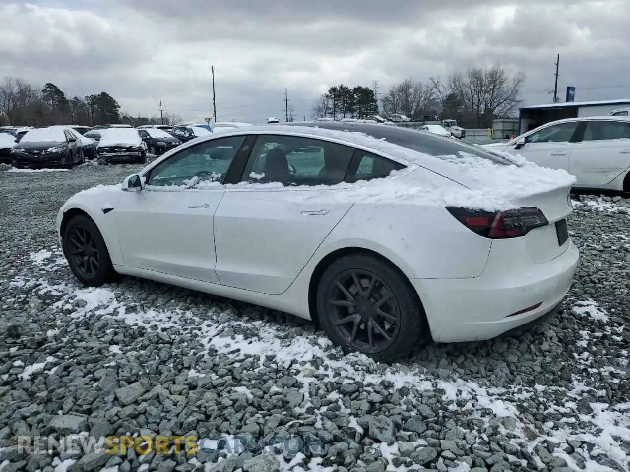 2 Photograph of a damaged car 5YJ3E1EA2LF737423 TESLA MODEL 3 2020