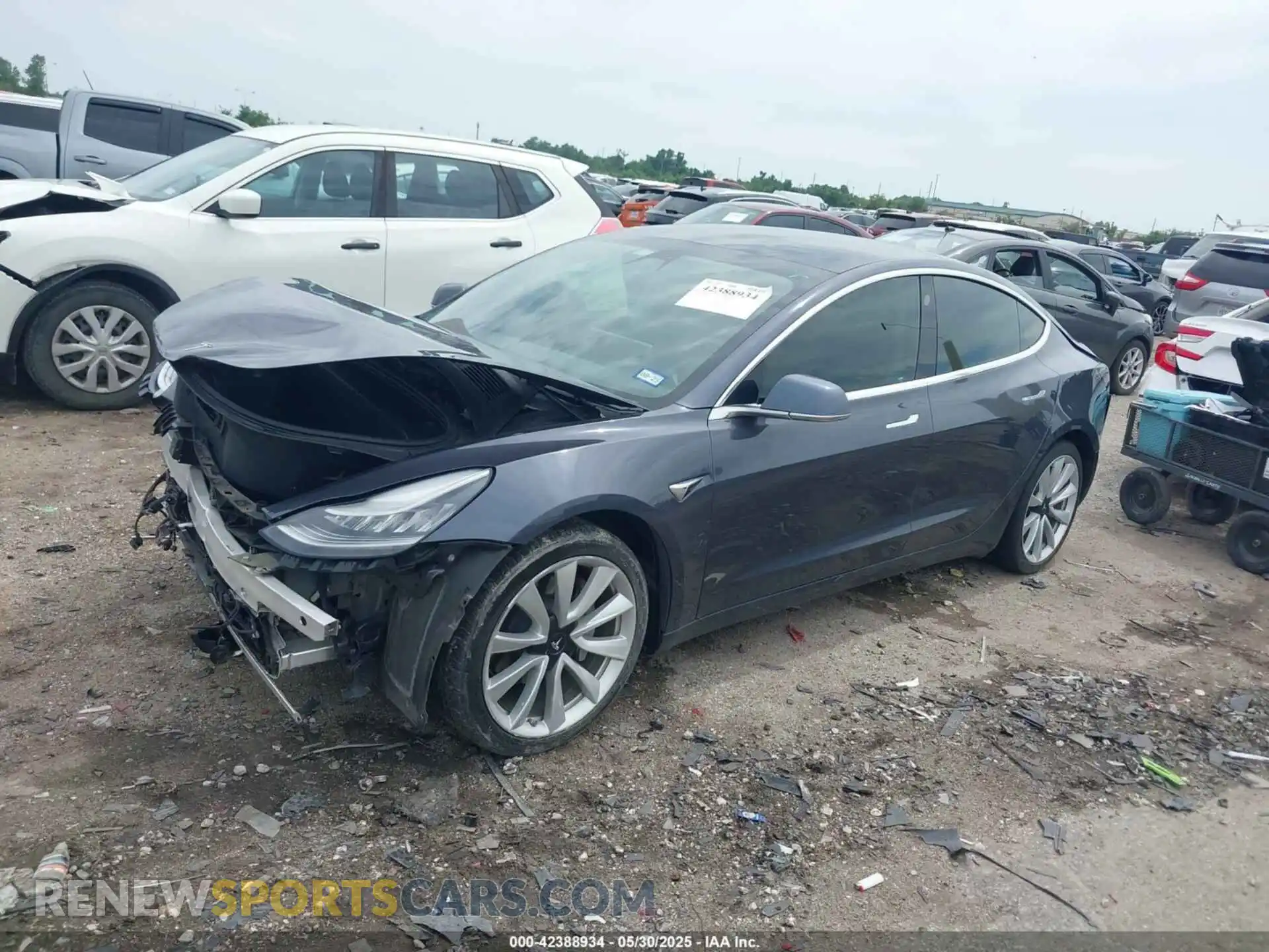 2 Photograph of a damaged car 5YJ3E1EA2LF783785 TESLA MODEL 3 2020