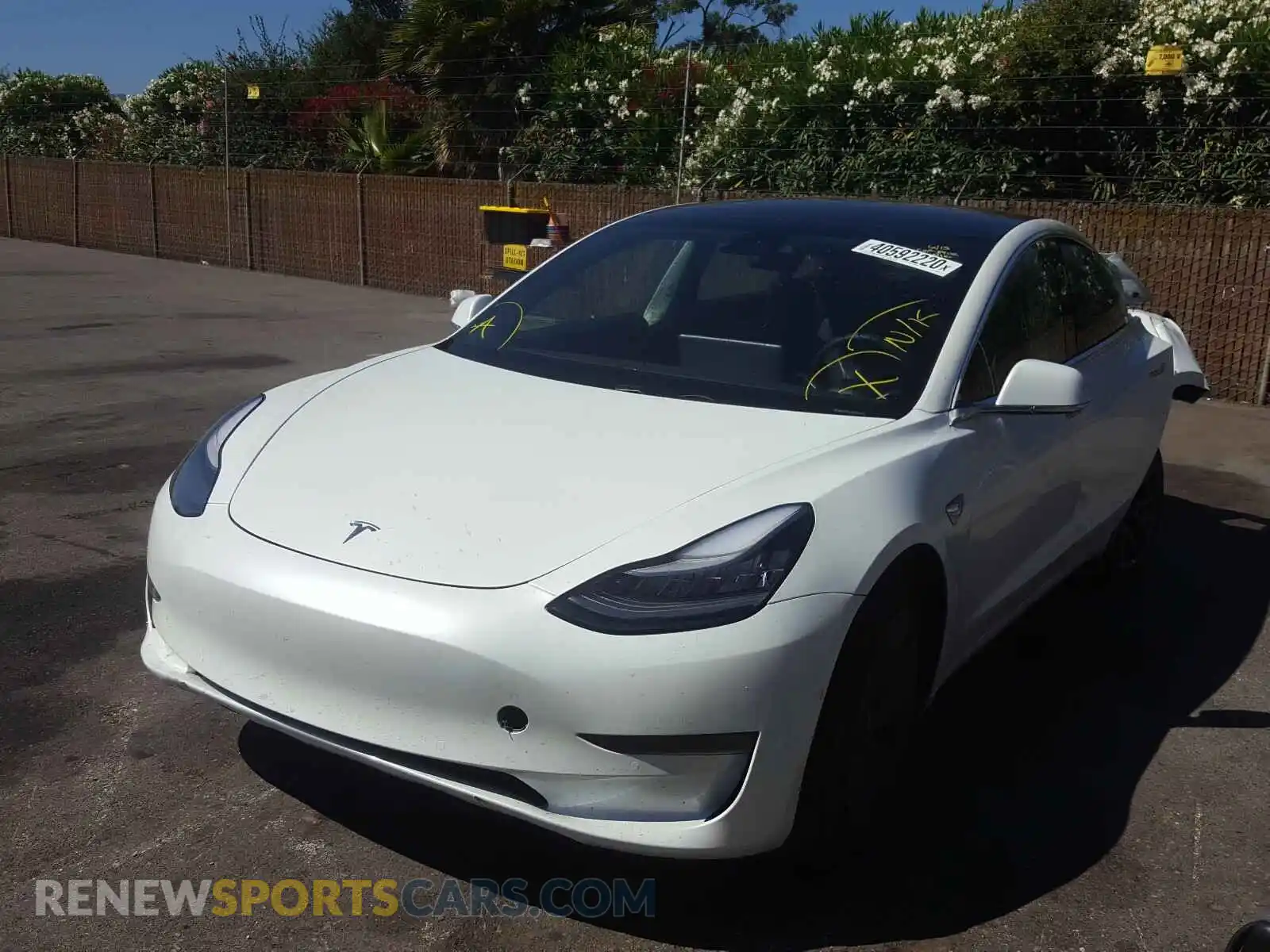 2 Photograph of a damaged car 5YJ3E1EA3LF504750 TESLA MODEL 3 2020