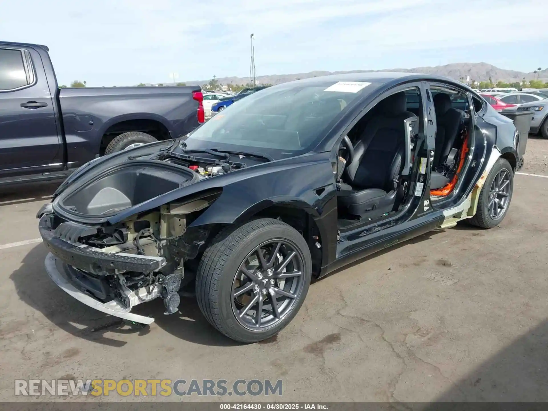 2 fotografías del automóvil dañado 5YJ3E1EA3LF606386 TESLA MODEL 3 2020