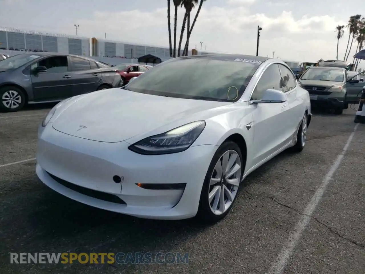 2 fotografías del automóvil dañado 5YJ3E1EA3LF744087 TESLA MODEL 3 2020