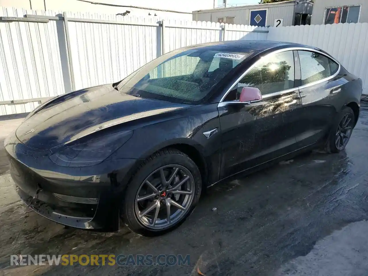 1 Photograph of a damaged car 5YJ3E1EA3LF784699 TESLA MODEL 3 2020