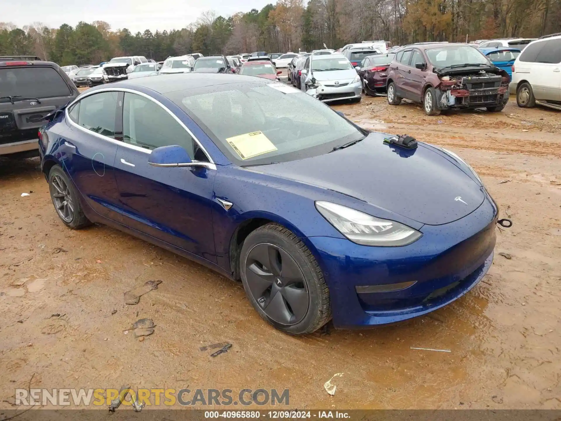 1 Photograph of a damaged car 5YJ3E1EA3LF796898 TESLA MODEL 3 2020