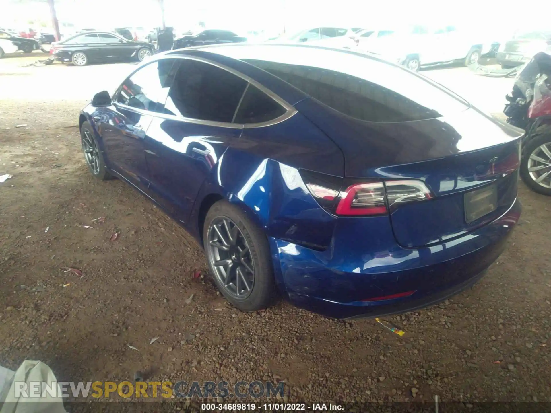 3 Photograph of a damaged car 5YJ3E1EA3LF803722 TESLA MODEL 3 2020