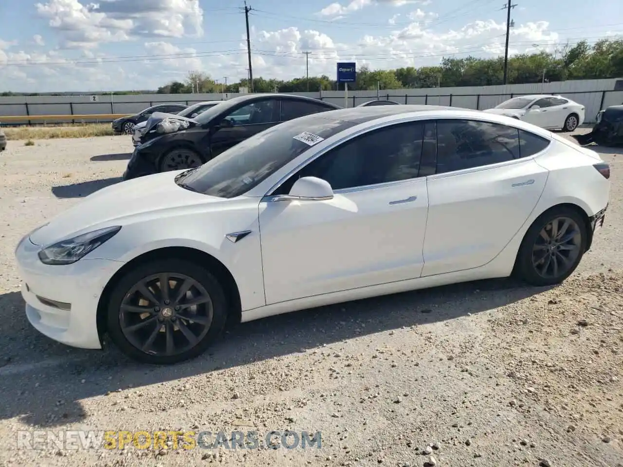 1 Photograph of a damaged car 5YJ3E1EA3LF804966 TESLA MODEL 3 2020