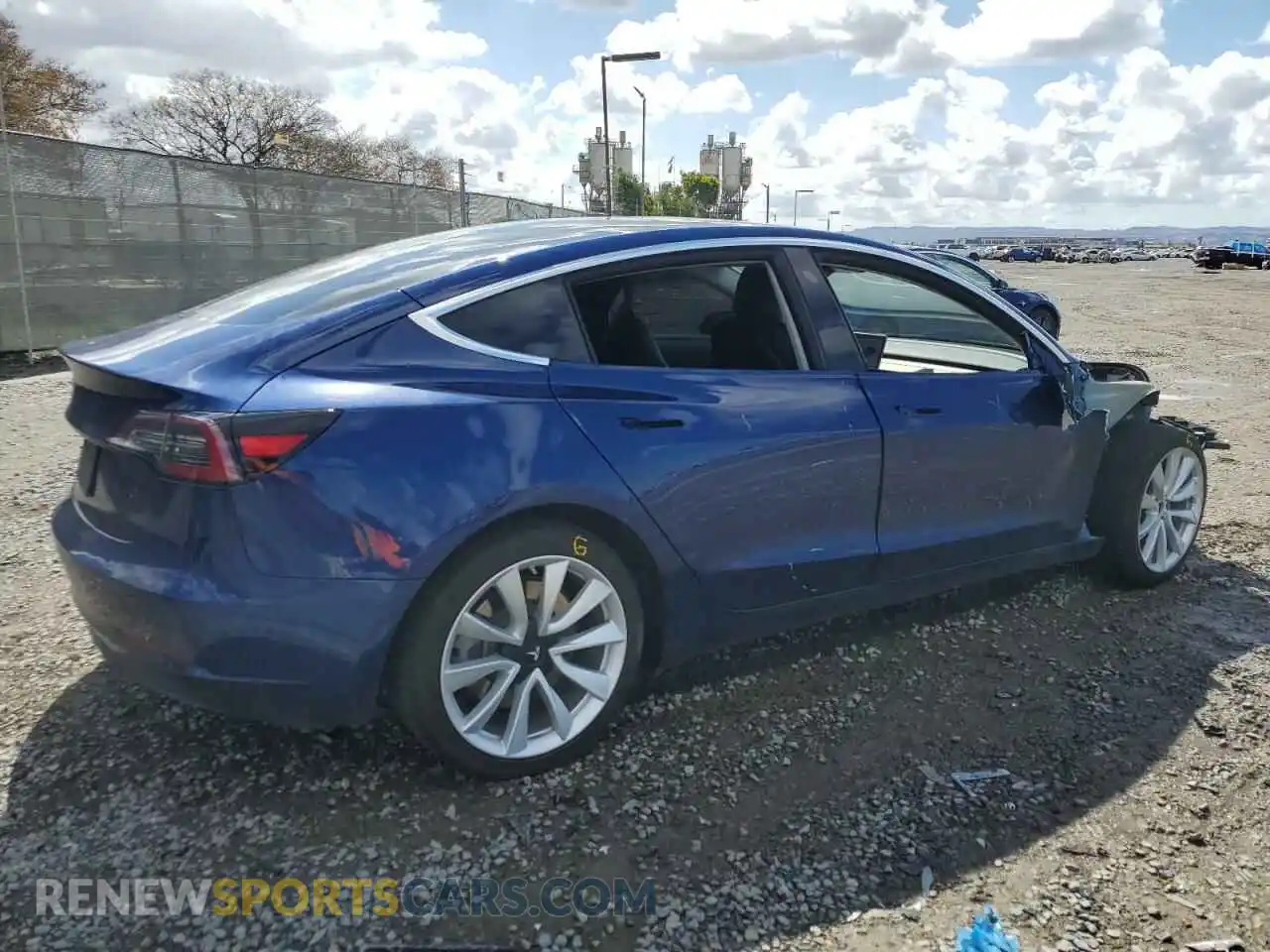 3 Photograph of a damaged car 5YJ3E1EA3LF806281 TESLA MODEL 3 2020