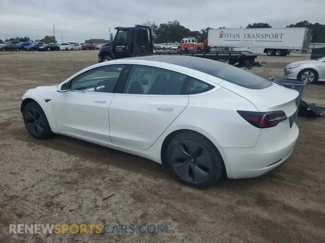 2 Photograph of a damaged car 5YJ3E1EA4LF591168 TESLA MODEL 3 2020
