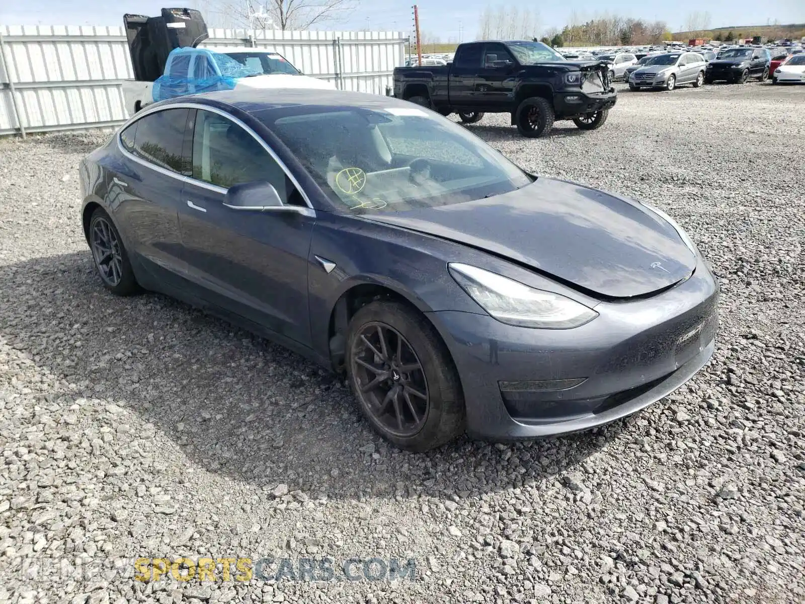 1 Photograph of a damaged car 5YJ3E1EA4LF734183 TESLA MODEL 3 2020