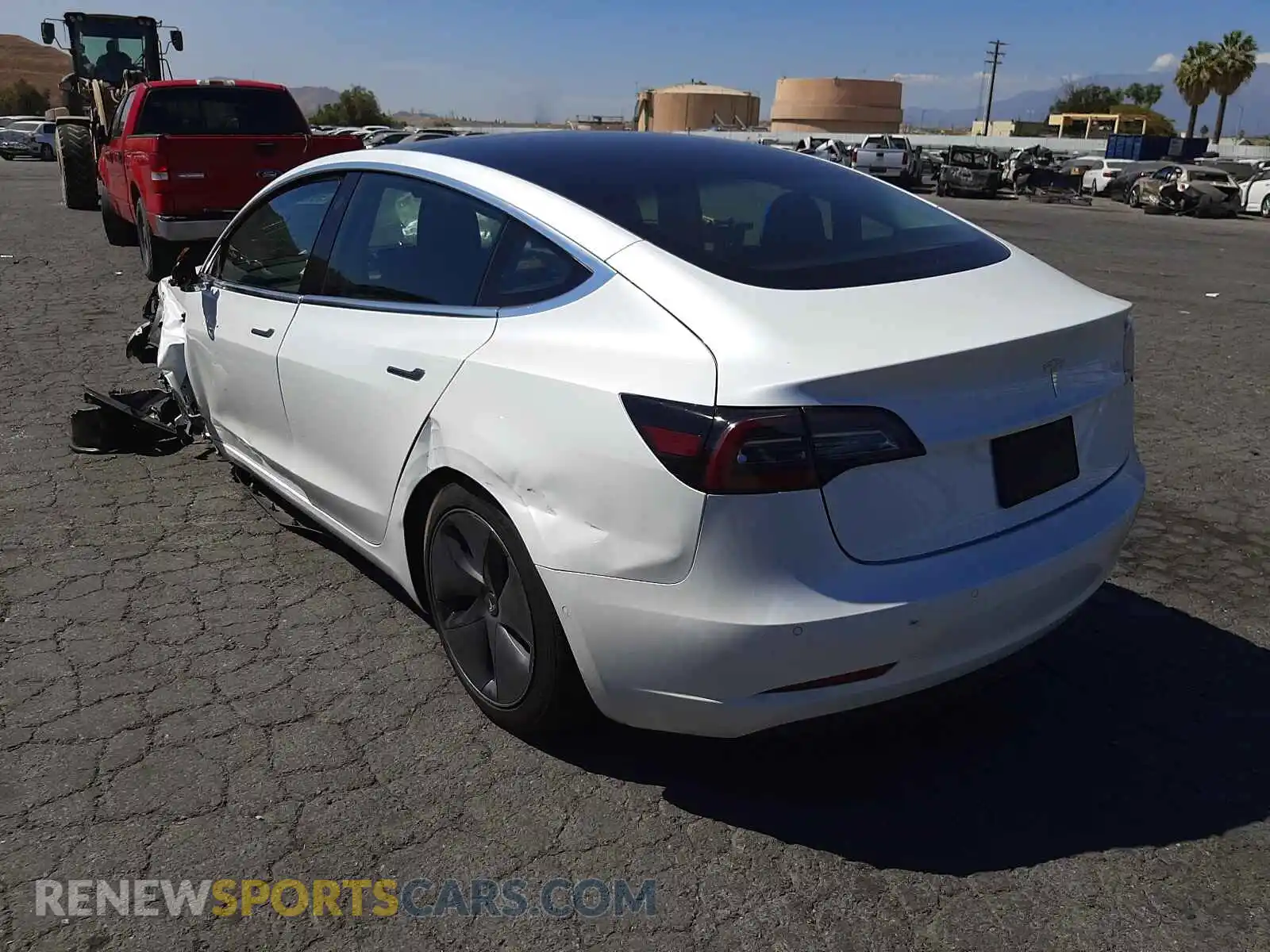 3 Photograph of a damaged car 5YJ3E1EA4LF745149 TESLA MODEL 3 2020