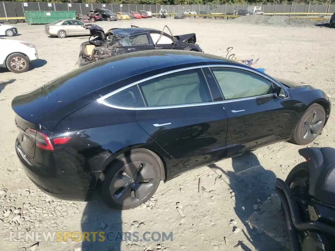 3 fotografías del automóvil dañado 5YJ3E1EA4LF783481 TESLA MODEL 3 2020