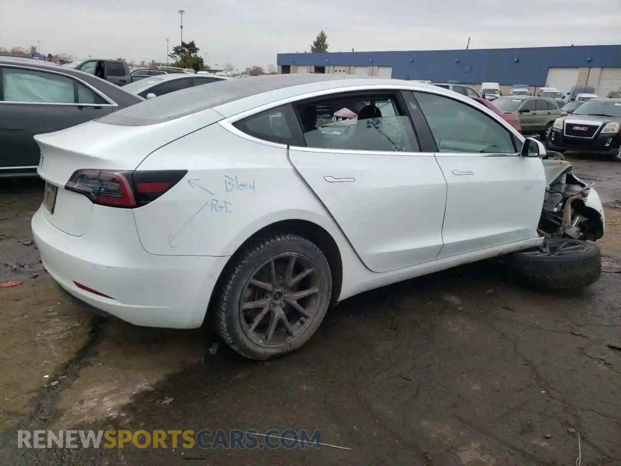 3 Photograph of a damaged car 5YJ3E1EA4LF792794 TESLA MODEL 3 2020