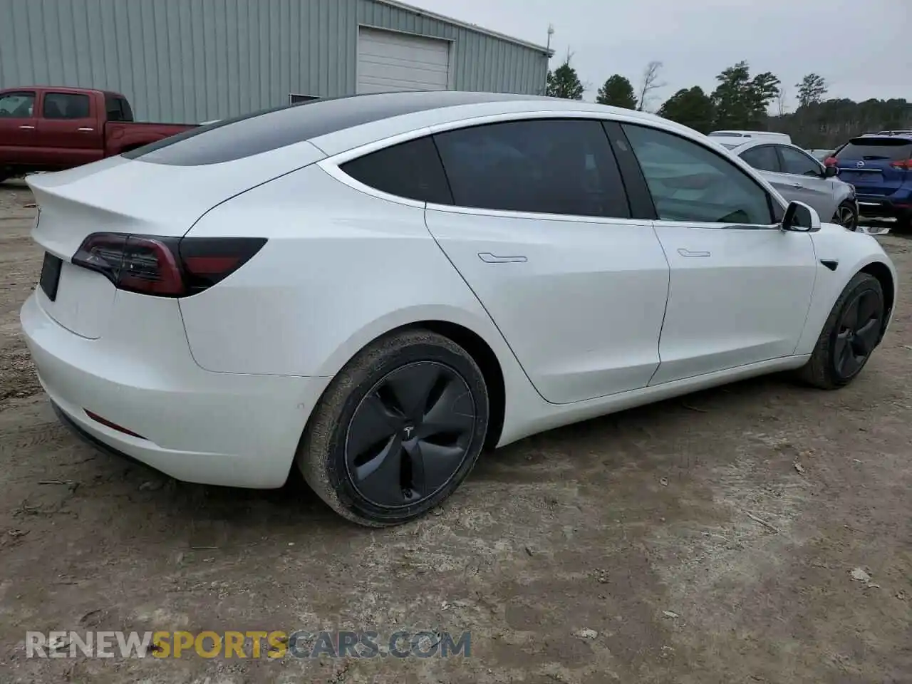 3 Photograph of a damaged car 5YJ3E1EA4LF805236 TESLA MODEL 3 2020