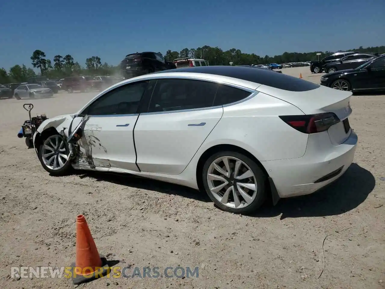 2 Photograph of a damaged car 5YJ3E1EA5LF599280 TESLA MODEL 3 2020