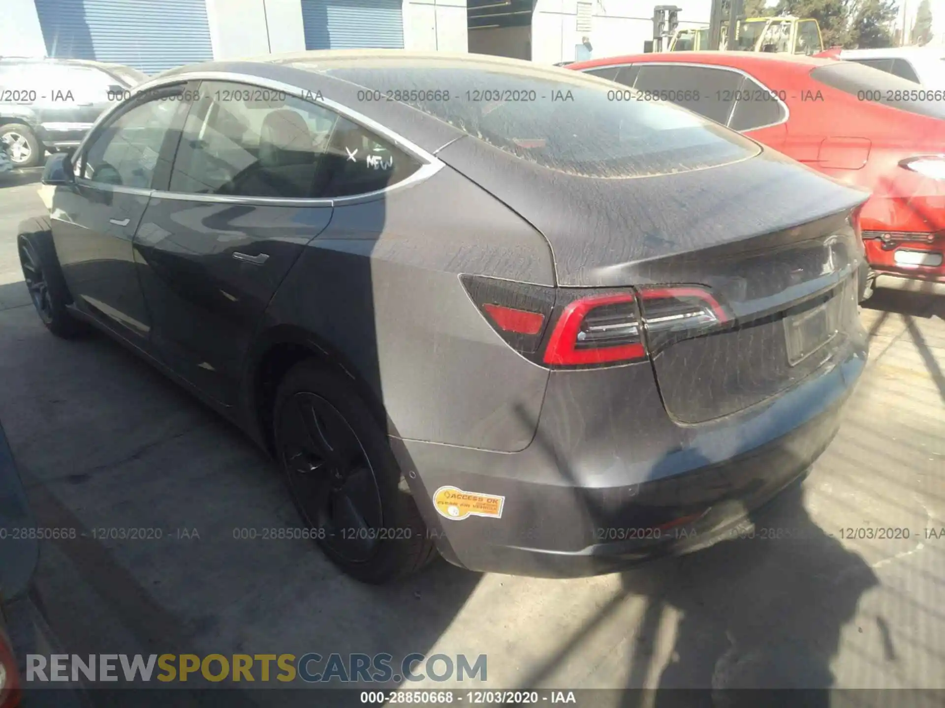 3 Photograph of a damaged car 5YJ3E1EA5LF644220 TESLA MODEL 3 2020