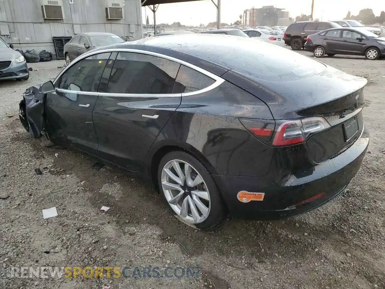 2 Photograph of a damaged car 5YJ3E1EA5LF645562 TESLA MODEL 3 2020