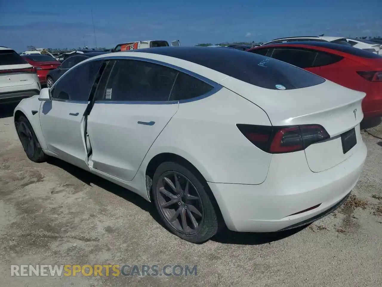 2 Photograph of a damaged car 5YJ3E1EA5LF706845 TESLA MODEL 3 2020