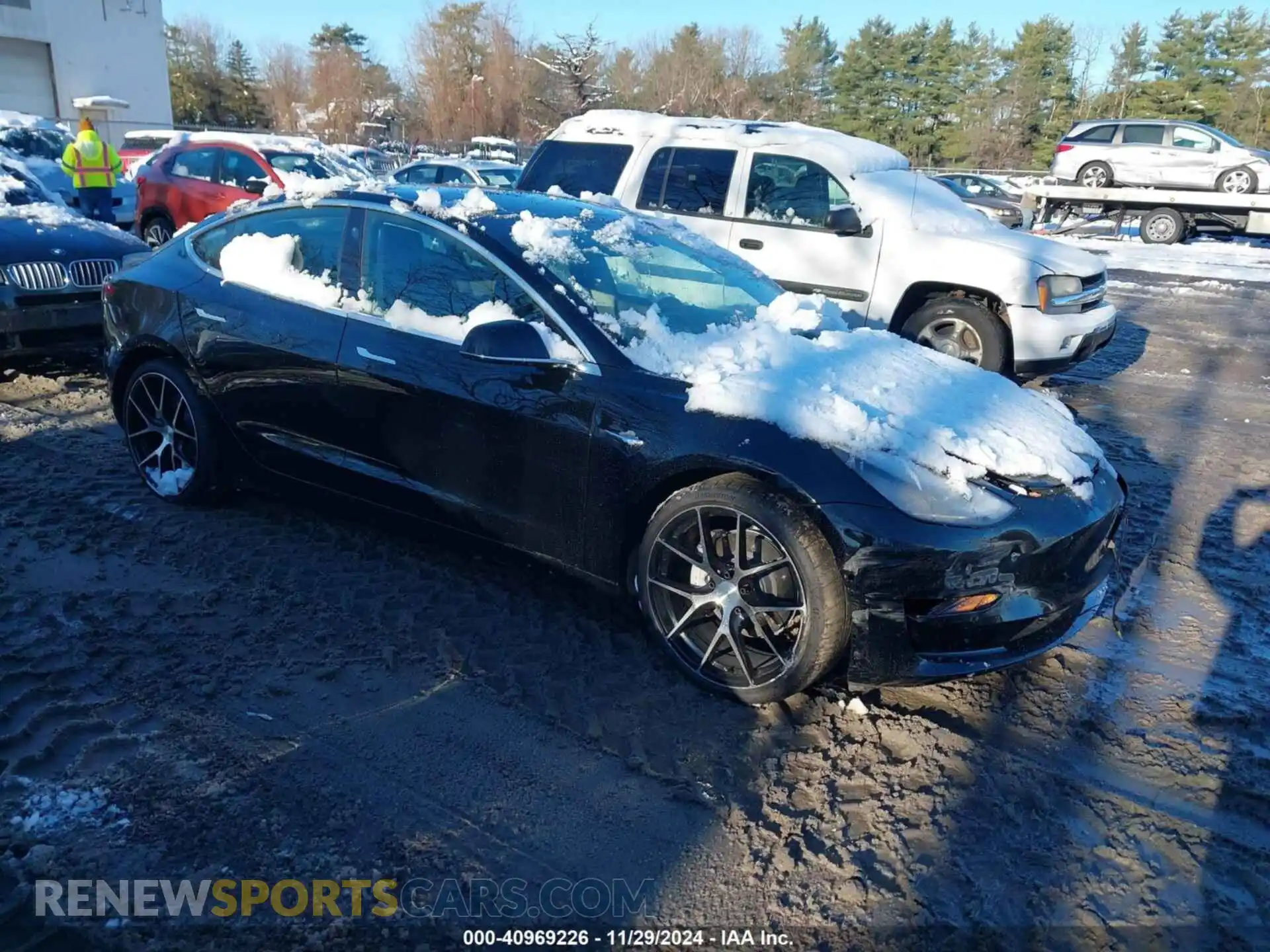 1 Photograph of a damaged car 5YJ3E1EA5LF743362 TESLA MODEL 3 2020