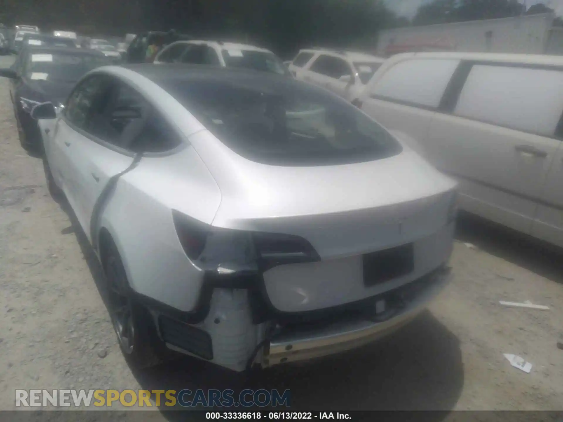 3 Photograph of a damaged car 5YJ3E1EA5LF793243 TESLA MODEL 3 2020