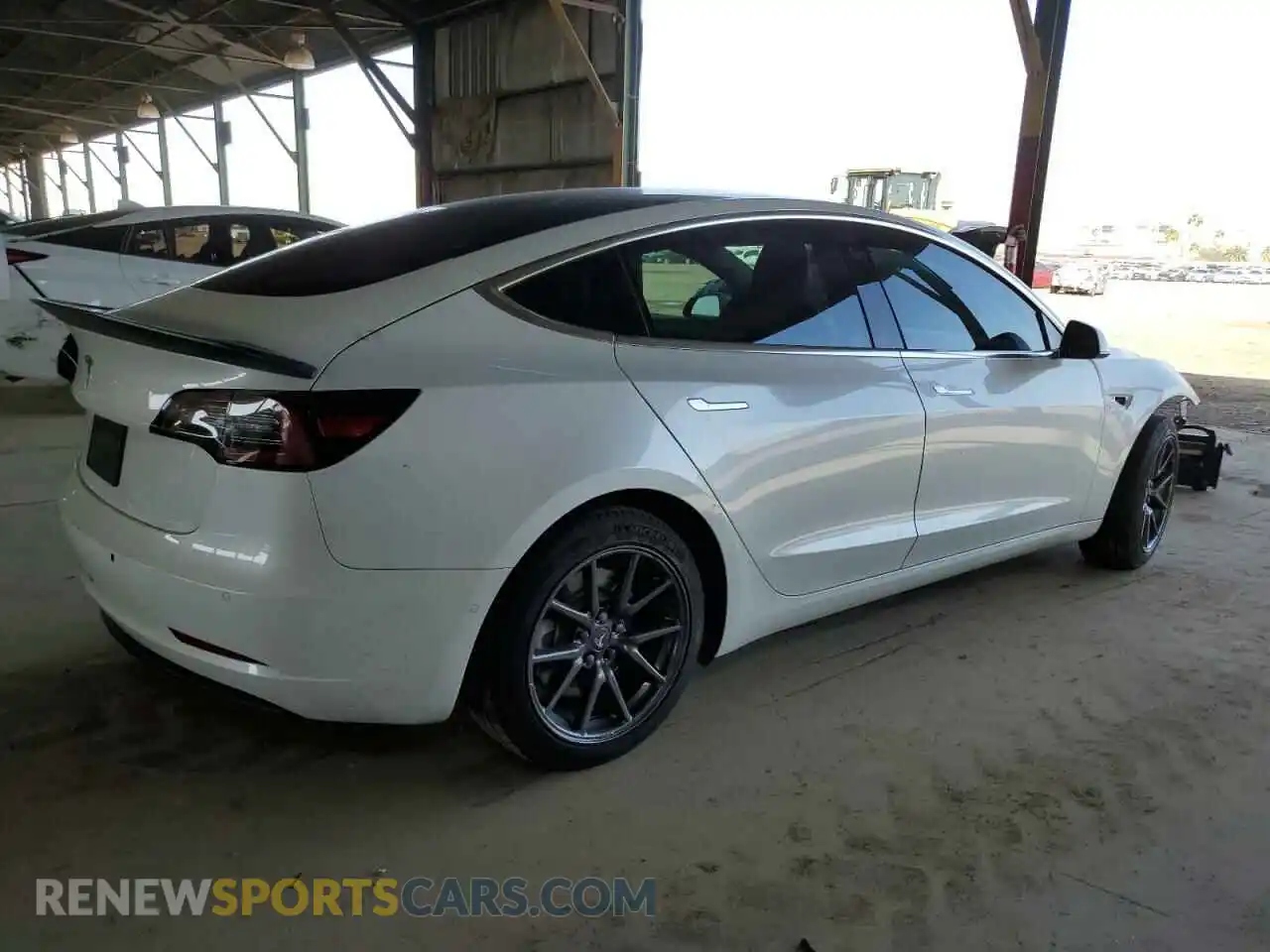 3 Photograph of a damaged car 5YJ3E1EA6LF645215 TESLA MODEL 3 2020