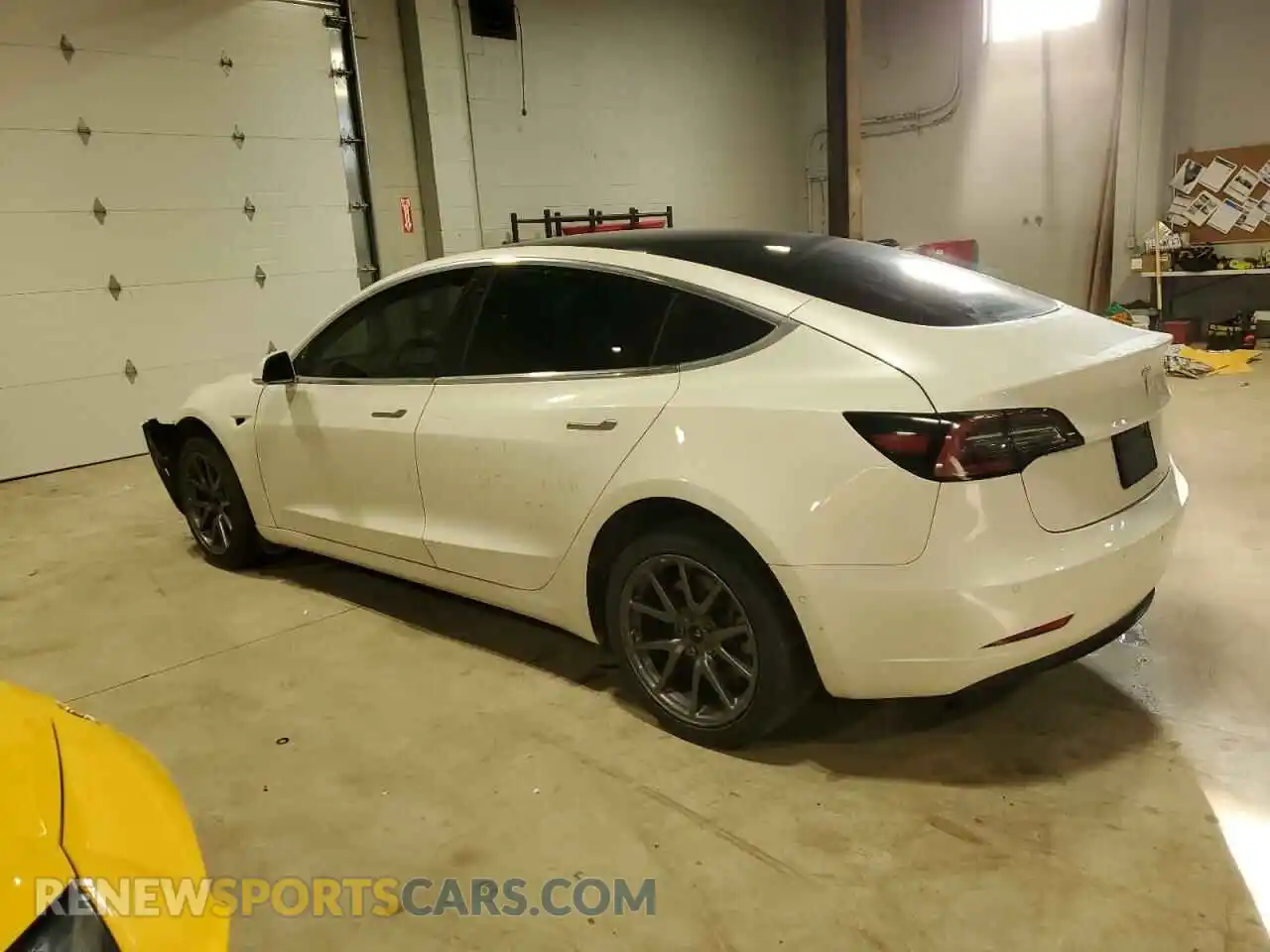 2 Фотография поврежденного автомобиля 5YJ3E1EA6LF704053 TESLA MODEL 3 2020