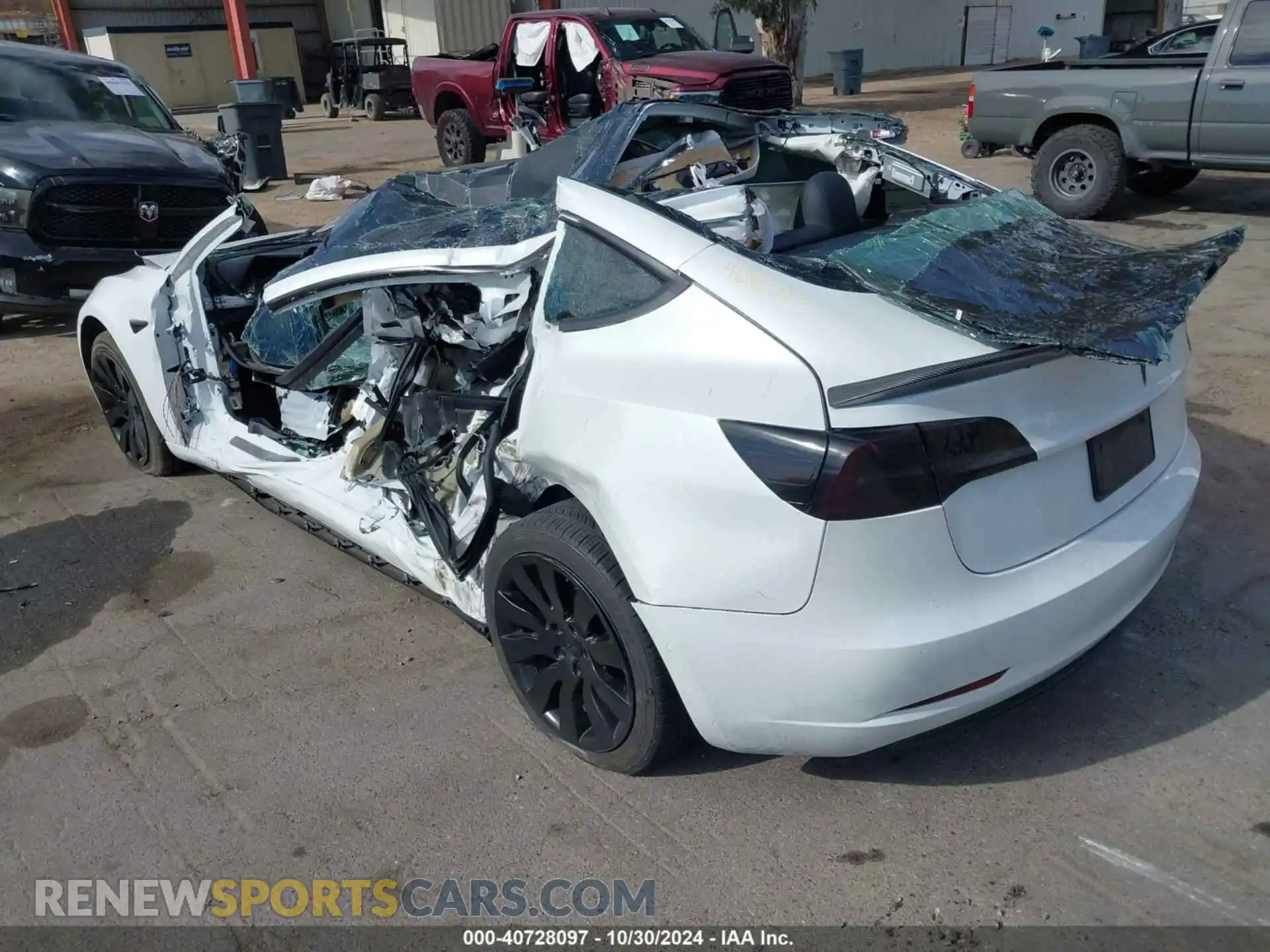 3 fotografías del automóvil dañado 5YJ3E1EA6LF706224 TESLA MODEL 3 2020