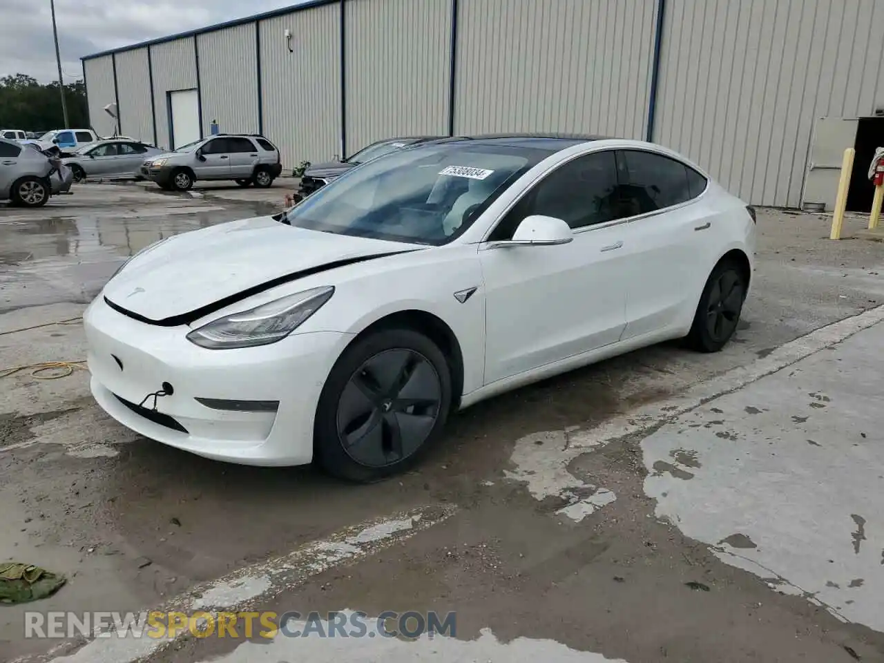 1 Photograph of a damaged car 5YJ3E1EA6LF709947 TESLA MODEL 3 2020