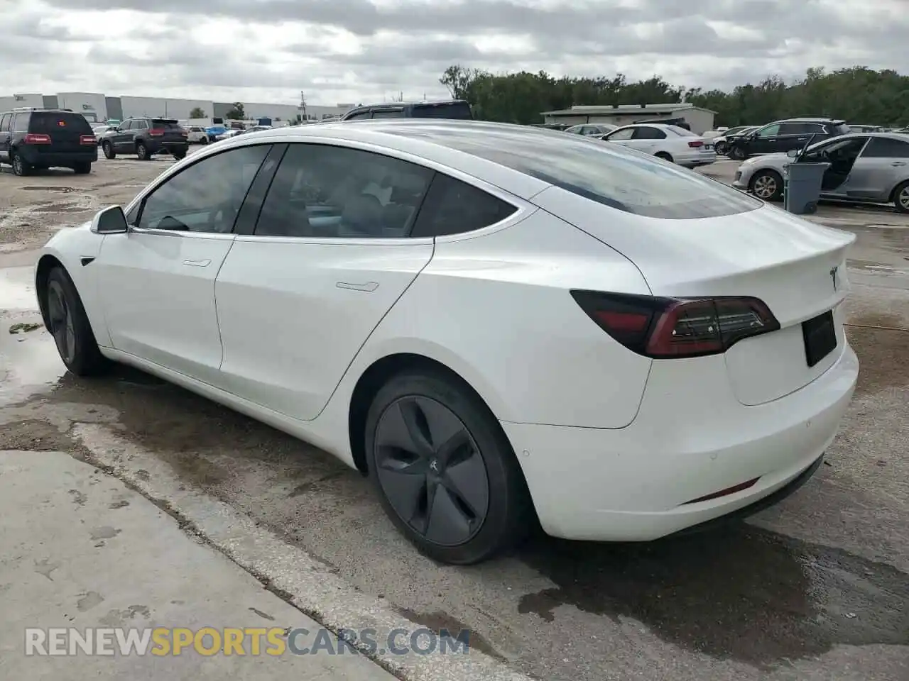 2 Photograph of a damaged car 5YJ3E1EA6LF709947 TESLA MODEL 3 2020