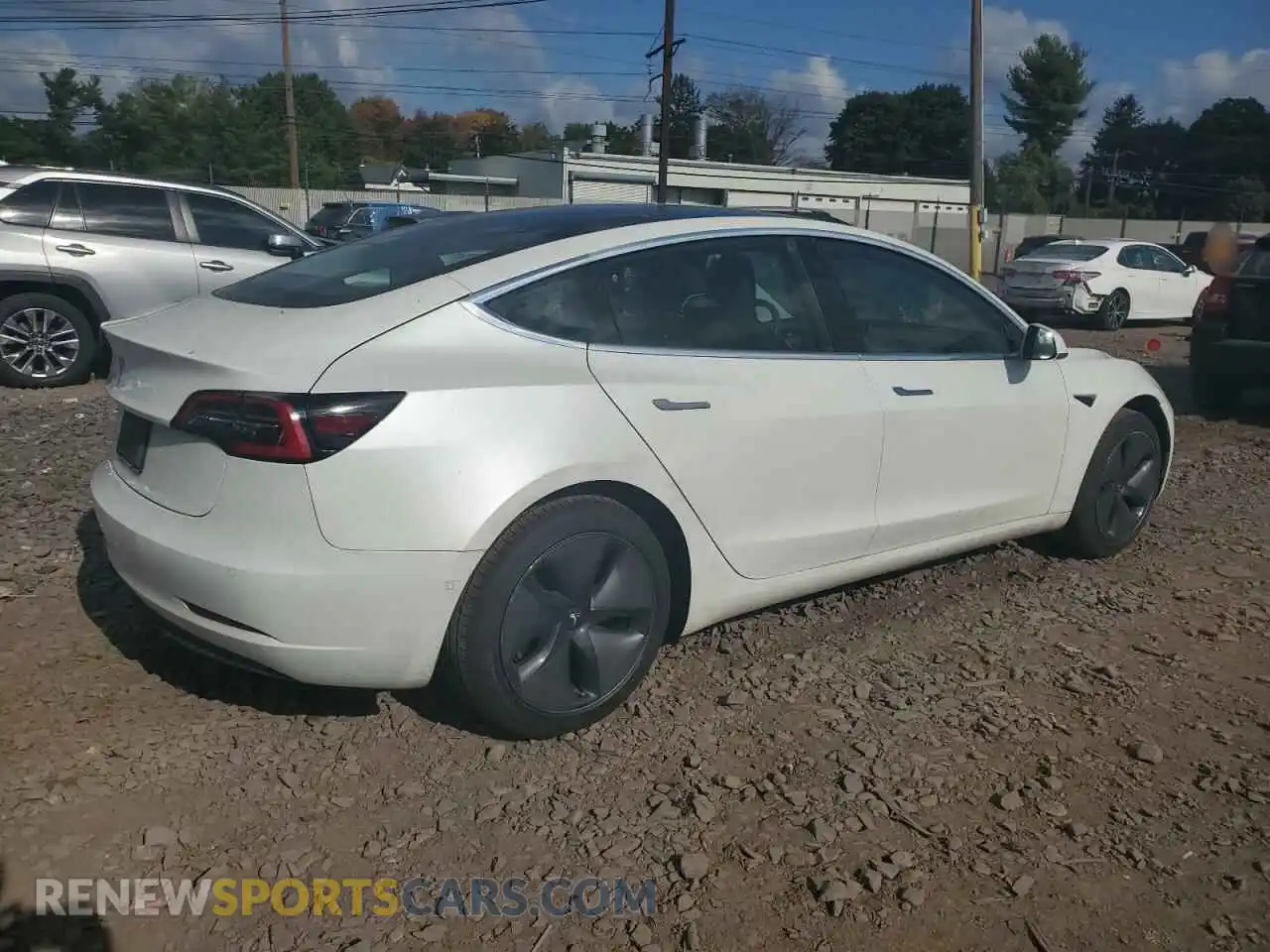 3 Photograph of a damaged car 5YJ3E1EA7LF598177 TESLA MODEL 3 2020