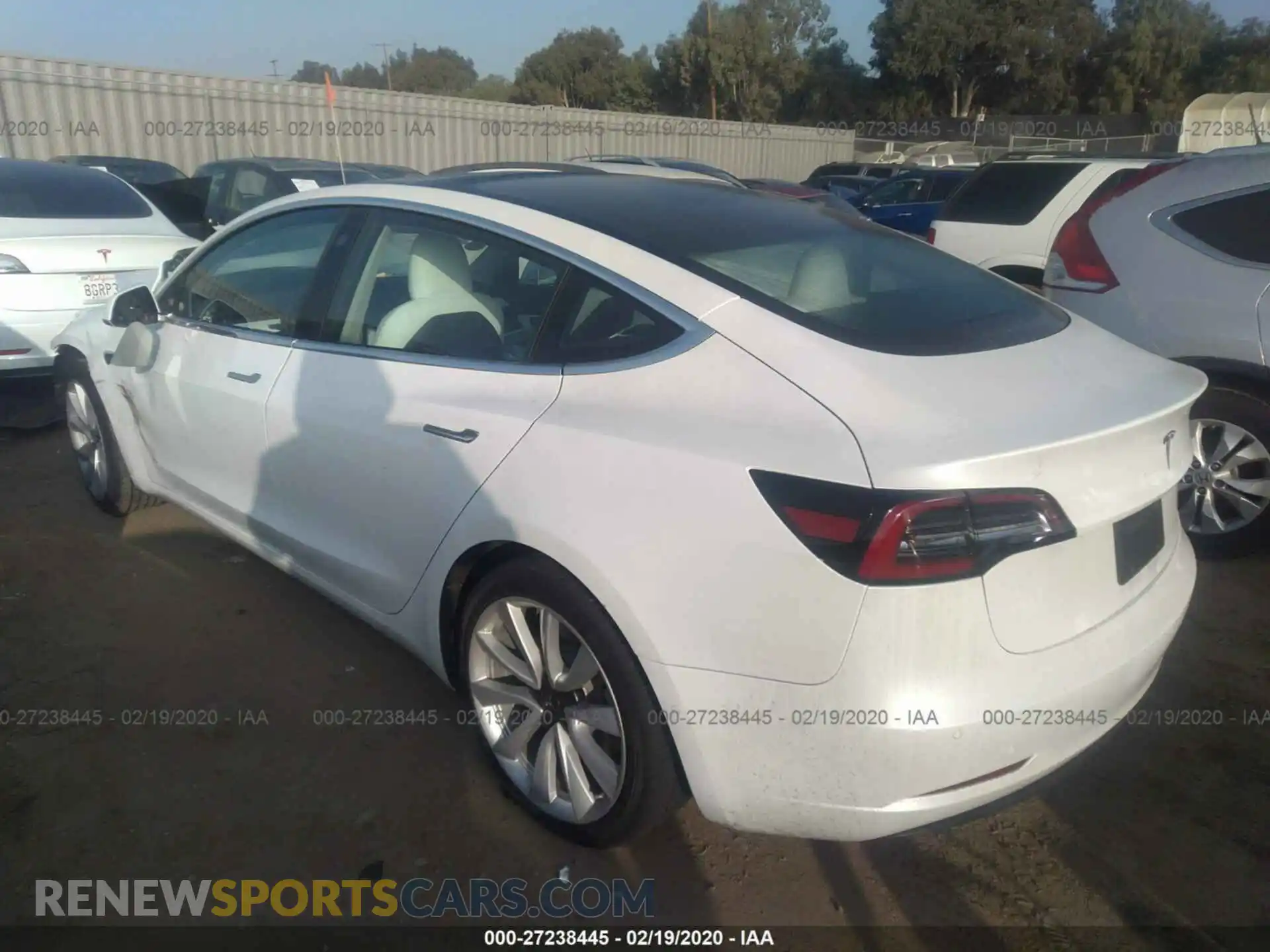 3 Photograph of a damaged car 5YJ3E1EA7LF599426 TESLA MODEL 3 2020
