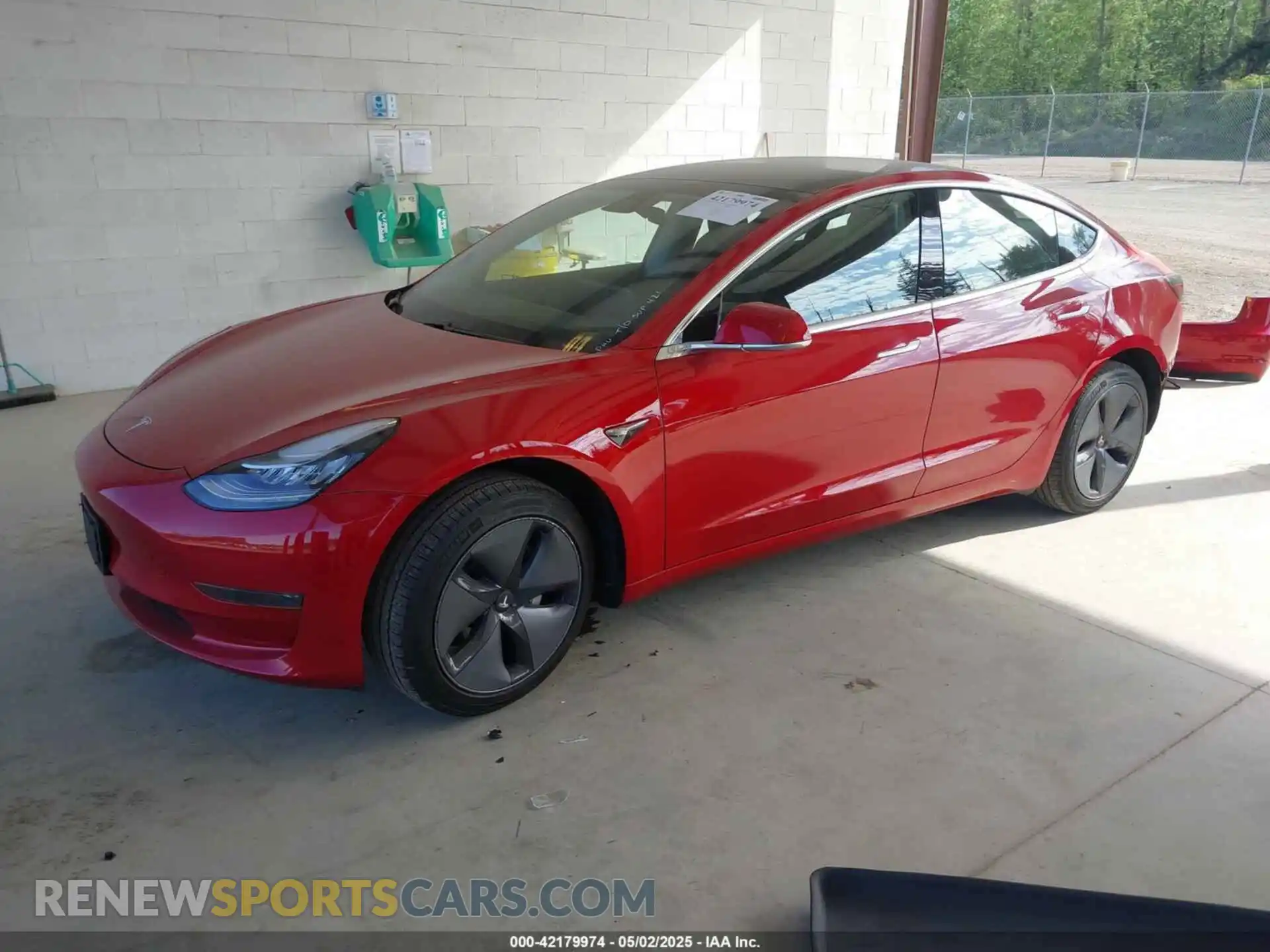 2 Photograph of a damaged car 5YJ3E1EA7LF611669 TESLA MODEL 3 2020