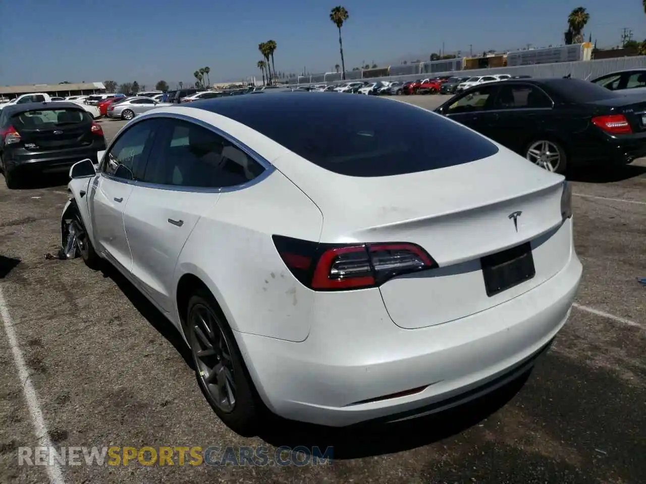 3 Photograph of a damaged car 5YJ3E1EA7LF710072 TESLA MODEL 3 2020