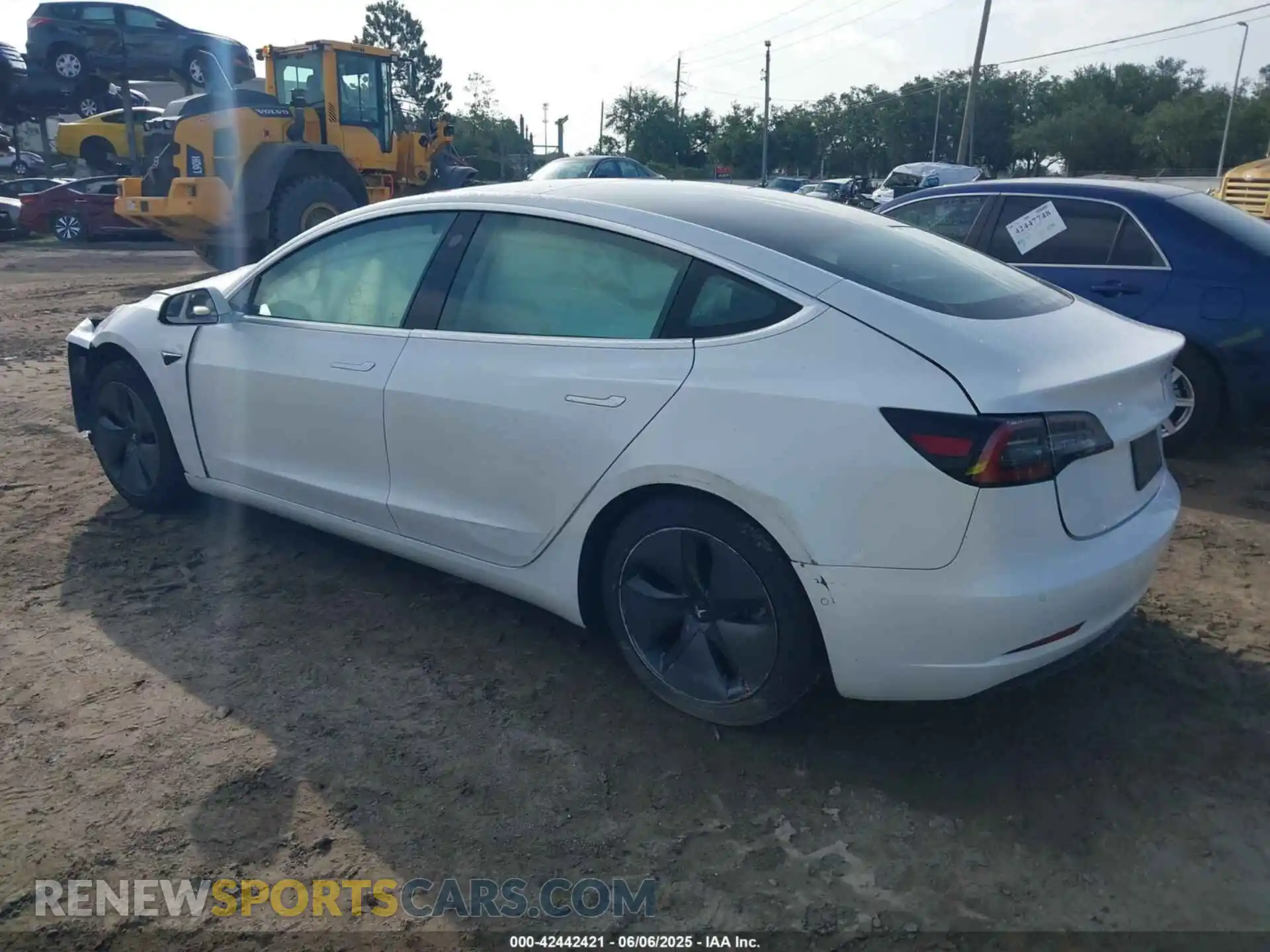 3 fotografías del automóvil dañado 5YJ3E1EA7LF736977 TESLA MODEL 3 2020