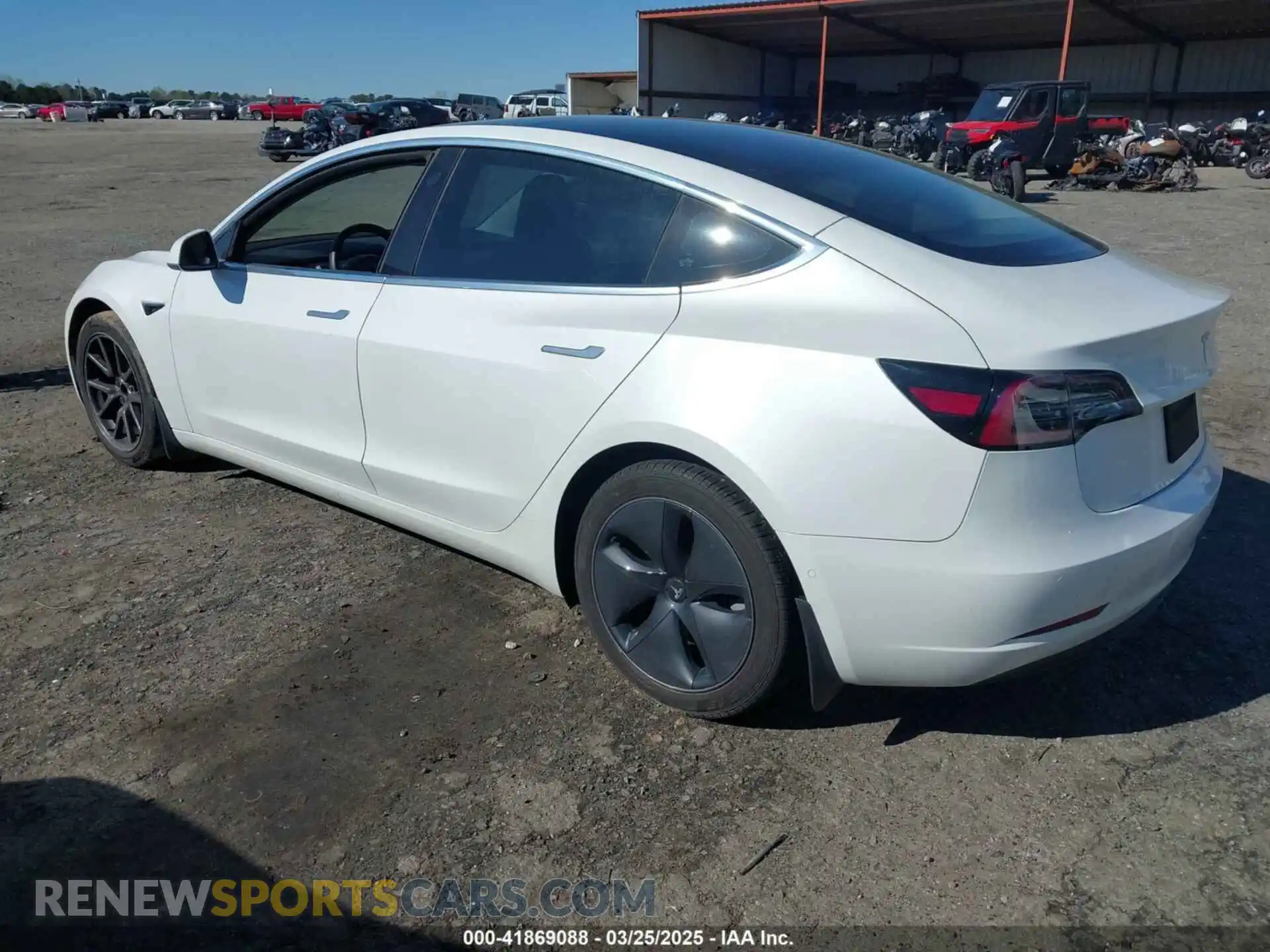 3 Photograph of a damaged car 5YJ3E1EA7LF797150 TESLA MODEL 3 2020
