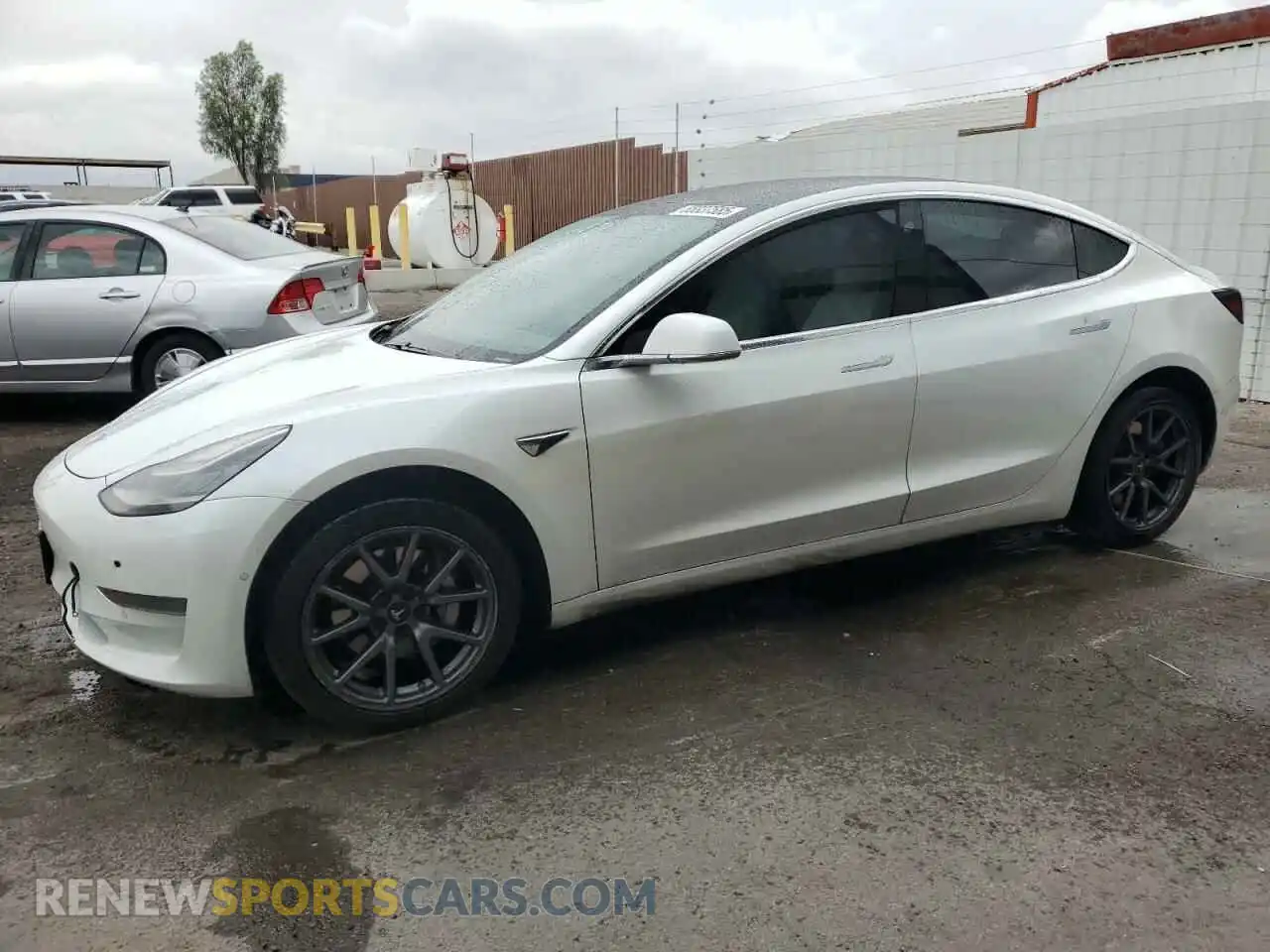 1 Photograph of a damaged car 5YJ3E1EA8LF591111 TESLA MODEL 3 2020