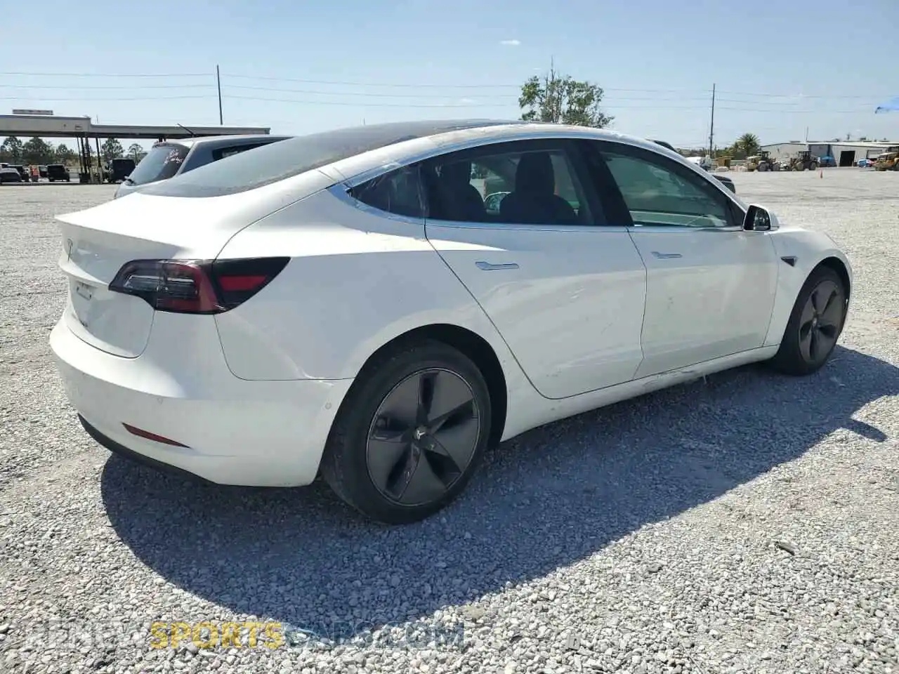 3 fotografías del automóvil dañado 5YJ3E1EA8LF659083 TESLA MODEL 3 2020