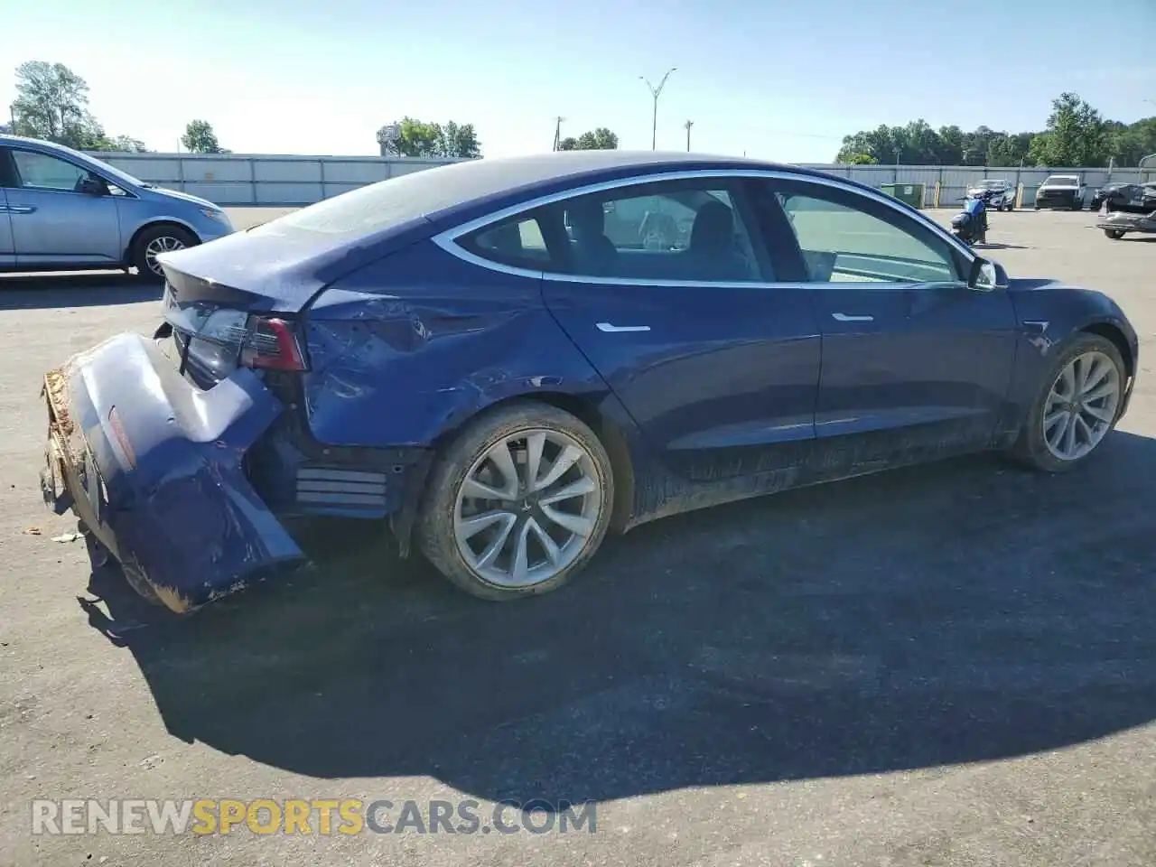 3 Фотография поврежденного автомобиля 5YJ3E1EA8LF708900 TESLA MODEL 3 2020