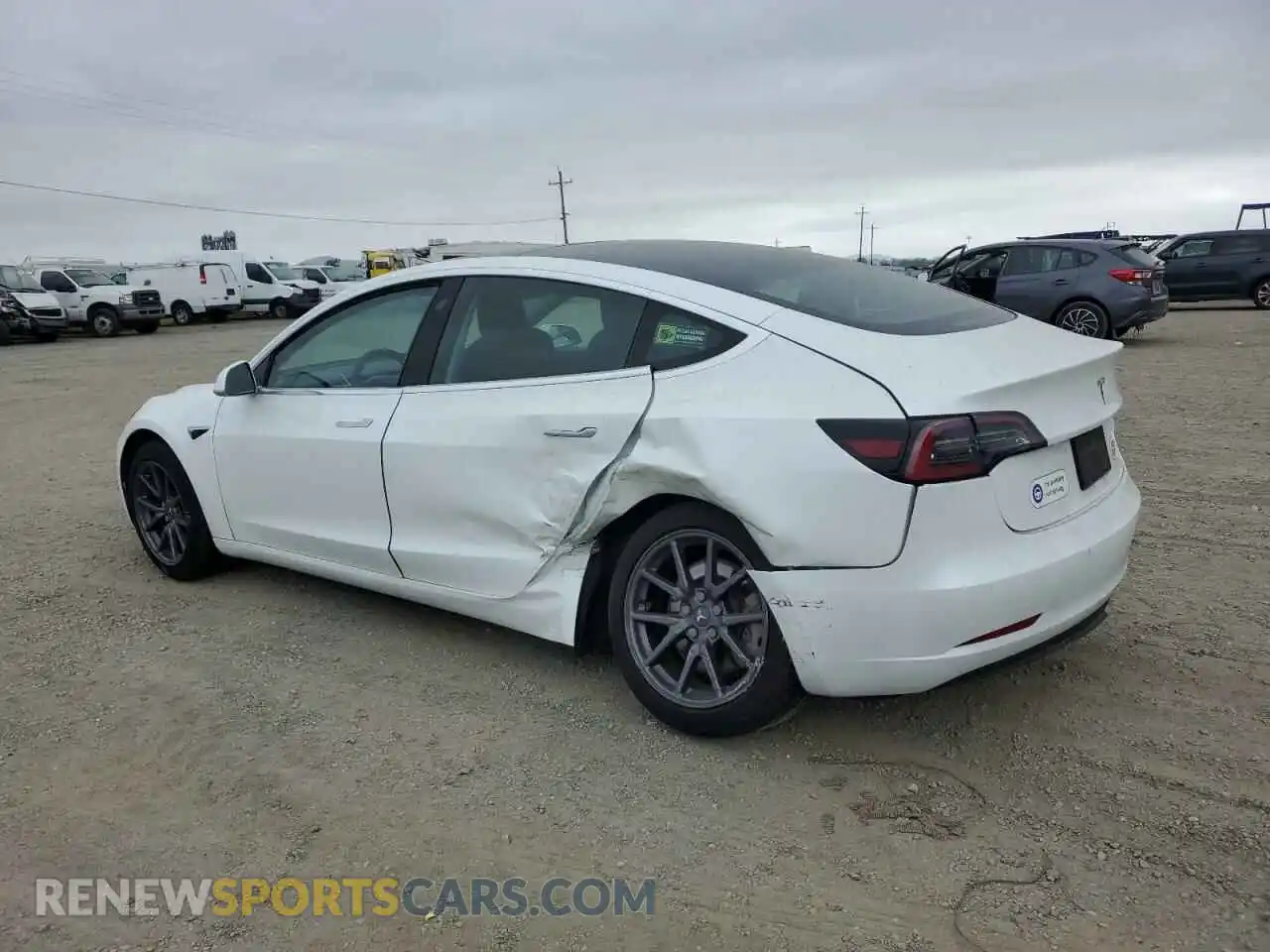 2 fotografías del automóvil dañado 5YJ3E1EA9LF613228 TESLA MODEL 3 2020