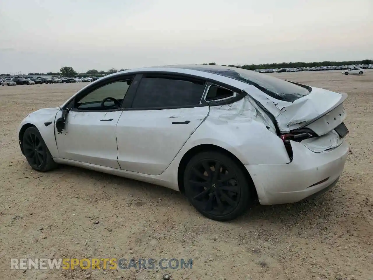 2 Photograph of a damaged car 5YJ3E1EA9LF661702 TESLA MODEL 3 2020