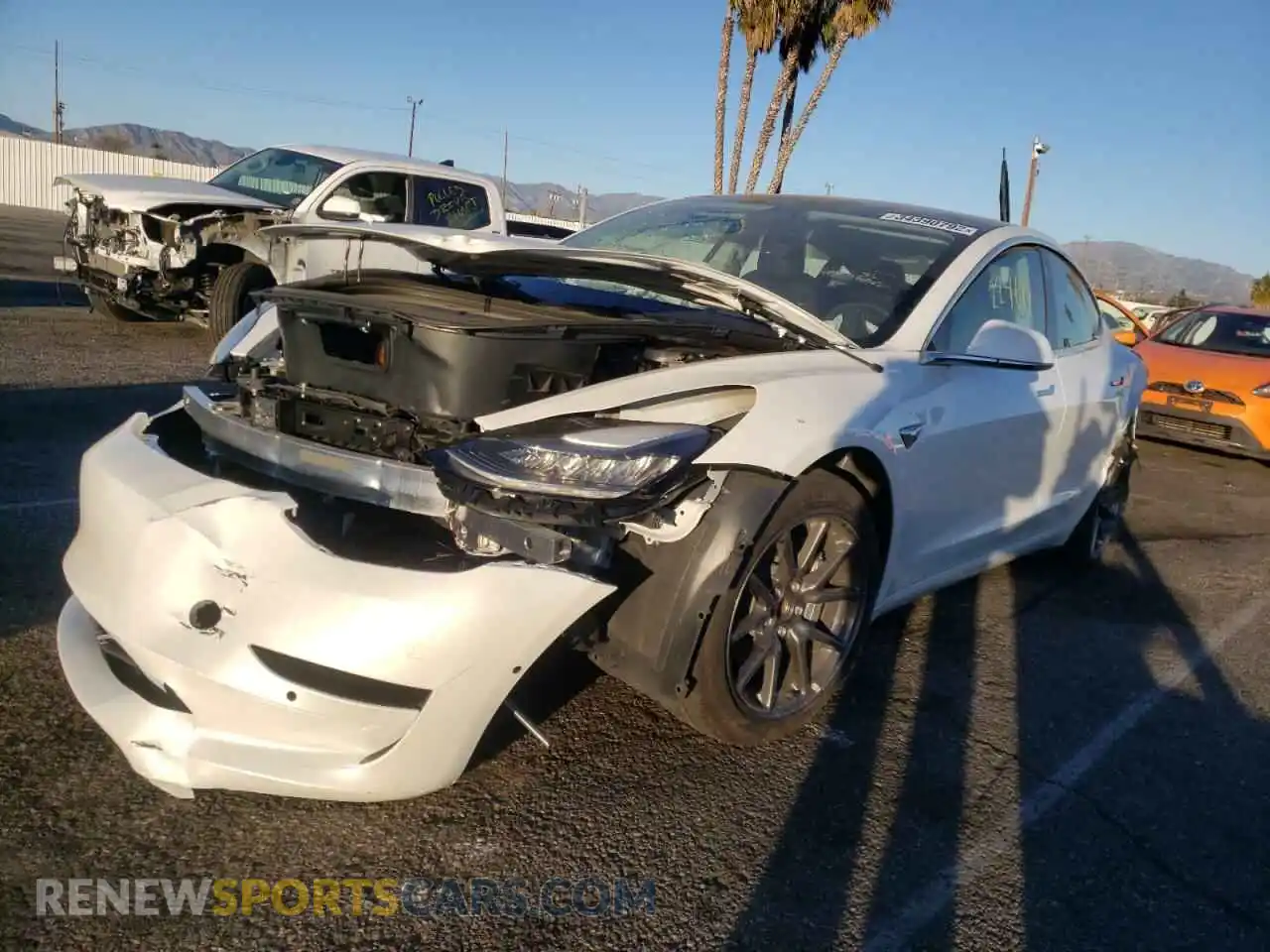 2 Photograph of a damaged car 5YJ3E1EA9LF800081 TESLA MODEL 3 2020