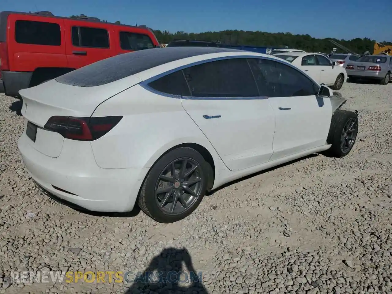 3 Photograph of a damaged car 5YJ3E1EAXLF792833 TESLA MODEL 3 2020