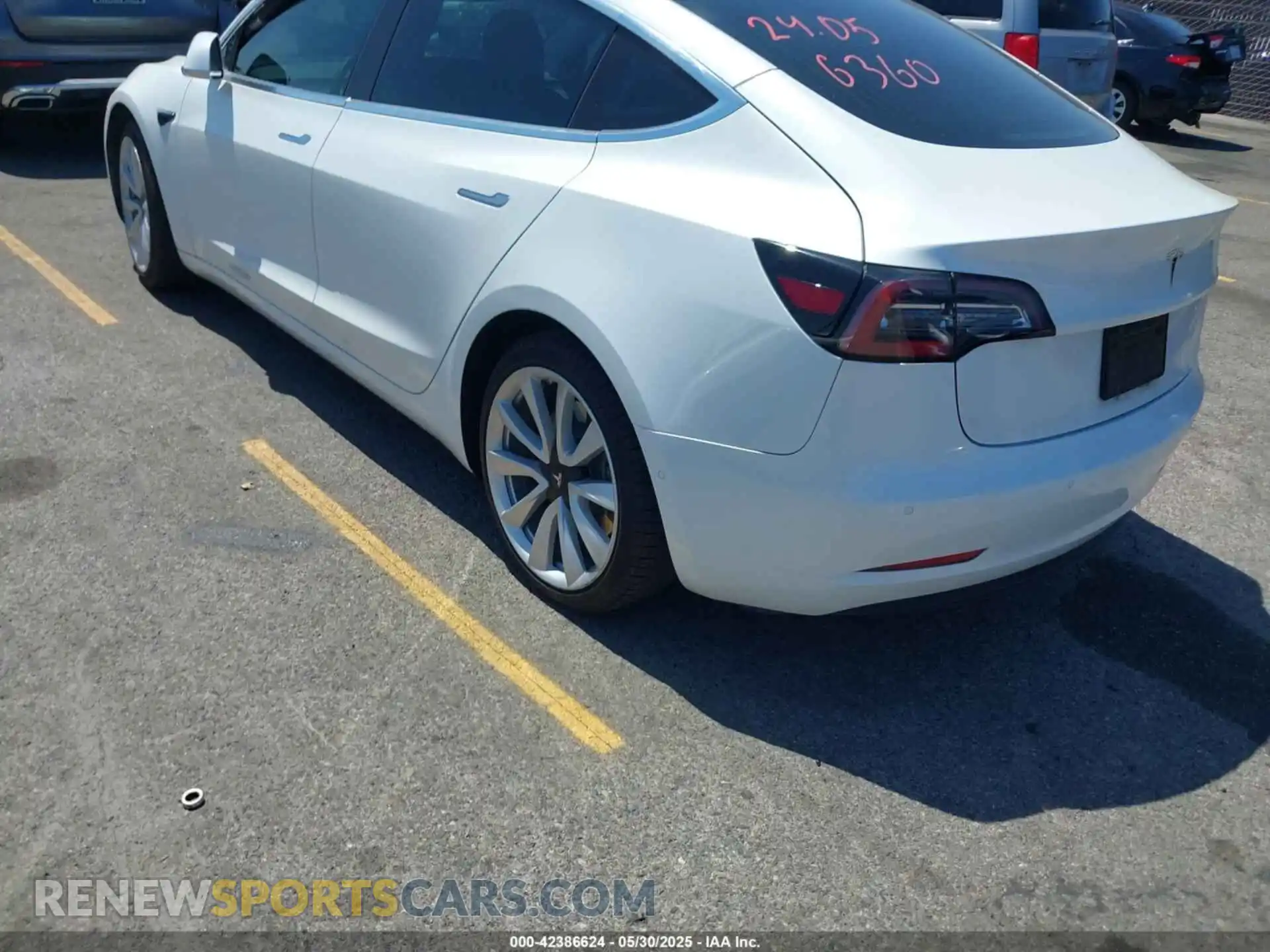 3 fotografías del automóvil dañado 5YJ3E1EAXLF806360 TESLA MODEL 3 2020