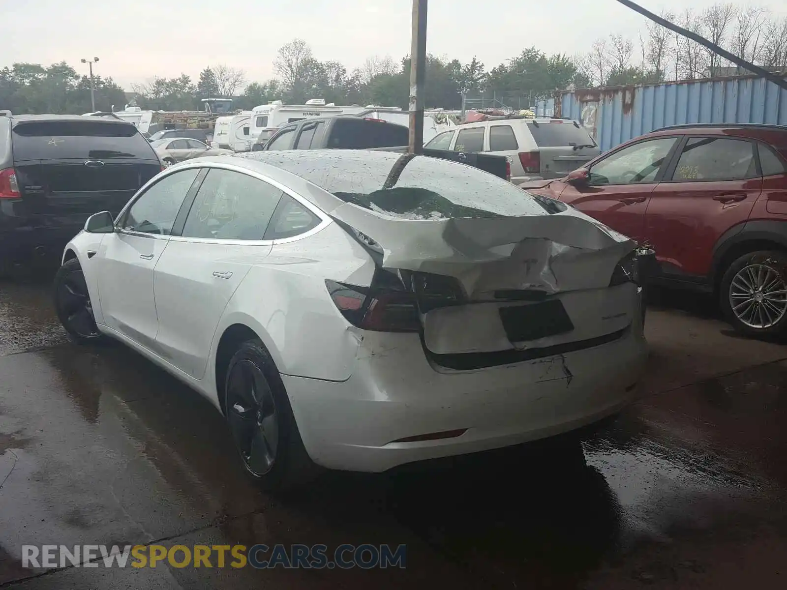 3 Photograph of a damaged car 5YJ3E1EB0LF525483 TESLA MODEL 3 2020