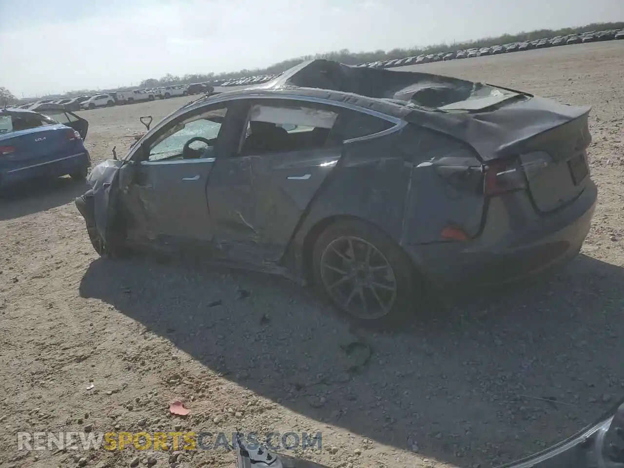 2 Photograph of a damaged car 5YJ3E1EB0LF663329 TESLA MODEL 3 2020
