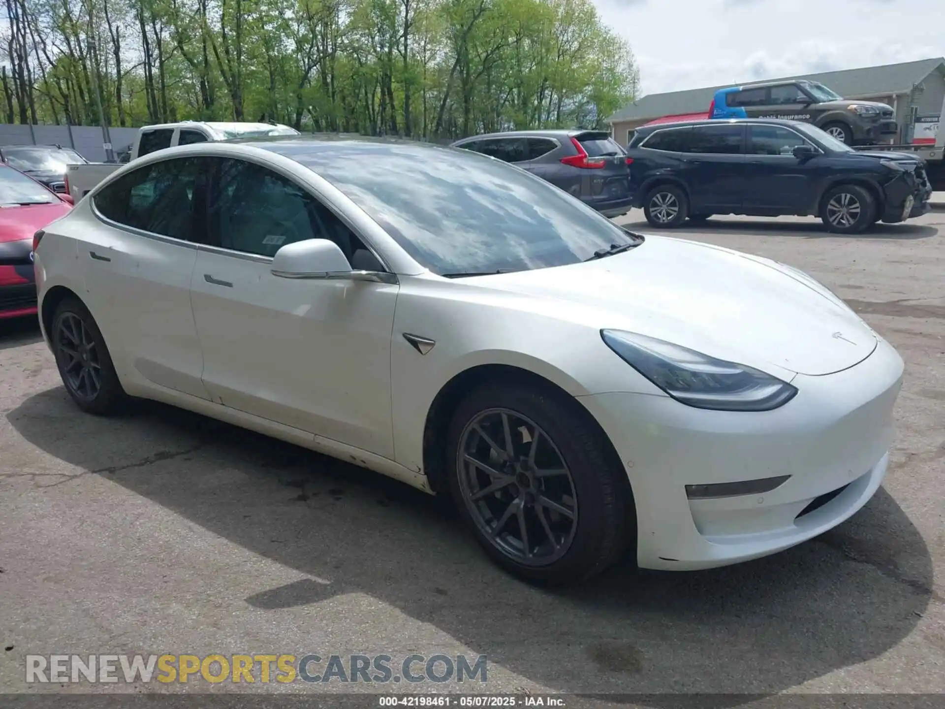 1 Photograph of a damaged car 5YJ3E1EB0LF712545 TESLA MODEL 3 2020