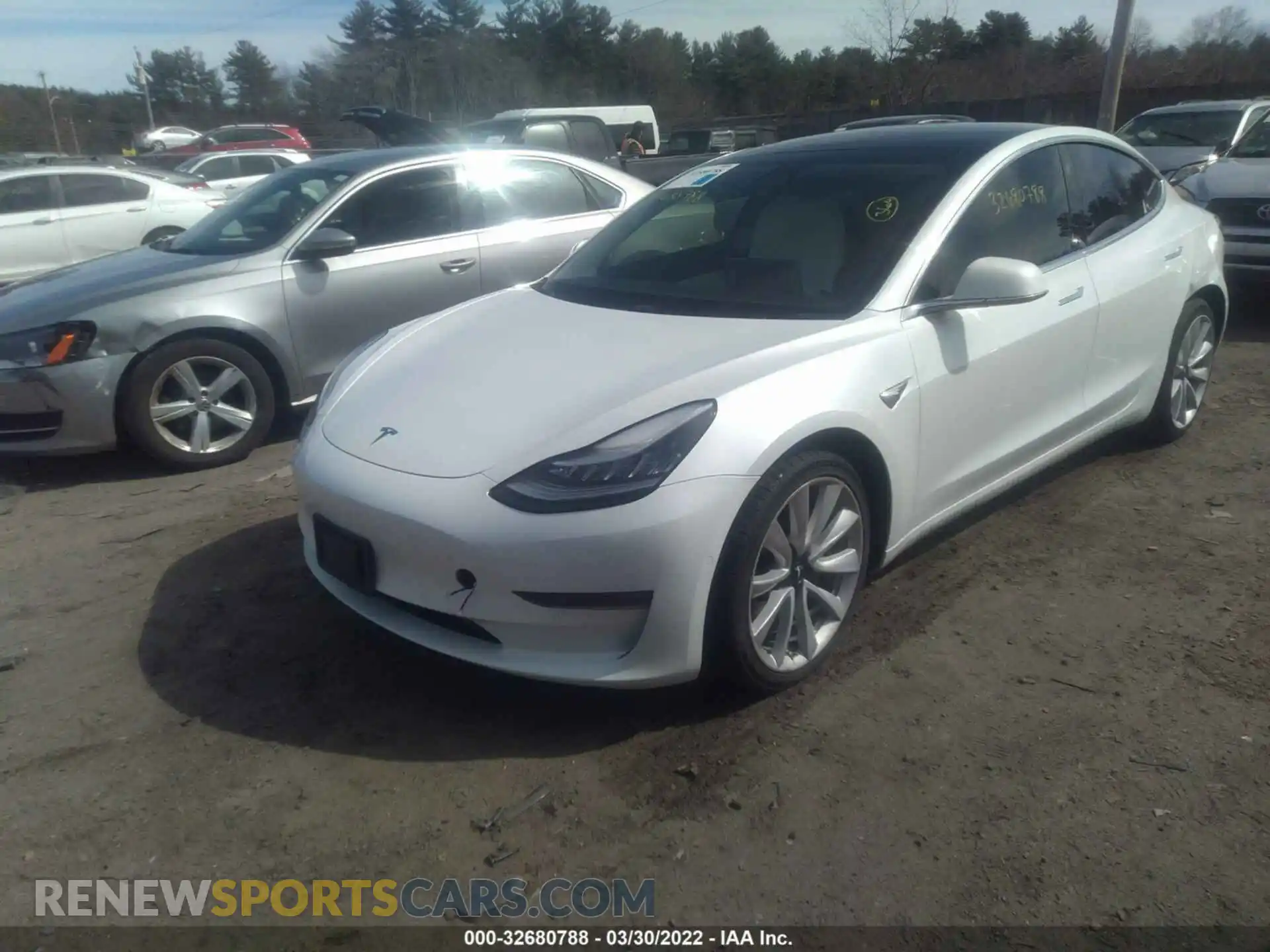 2 Photograph of a damaged car 5YJ3E1EB0LF712934 TESLA MODEL 3 2020
