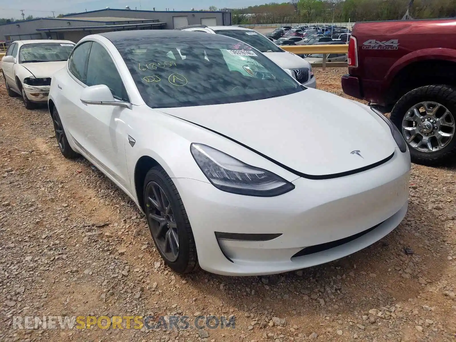 1 Photograph of a damaged car 5YJ3E1EB1LF618559 TESLA MODEL 3 2020