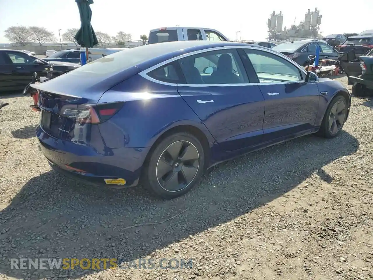 3 Photograph of a damaged car 5YJ3E1EB1LF650007 TESLA MODEL 3 2020