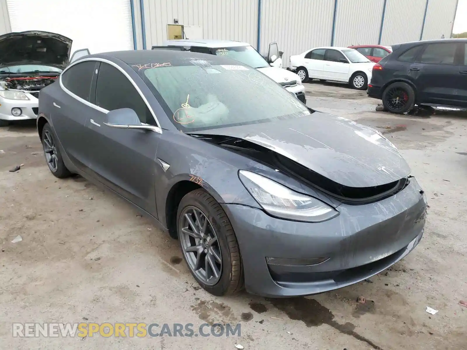 1 Photograph of a damaged car 5YJ3E1EB1LF735011 TESLA MODEL 3 2020