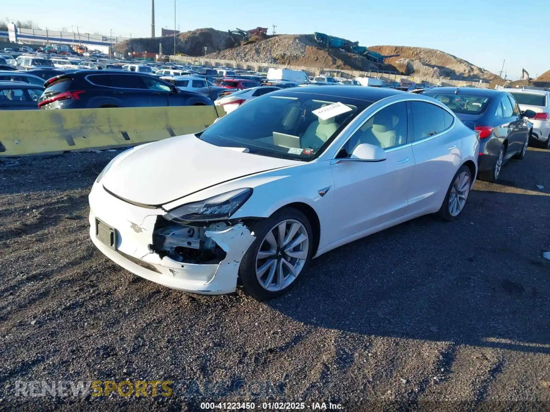 2 Photograph of a damaged car 5YJ3E1EB1LF796083 TESLA MODEL 3 2020